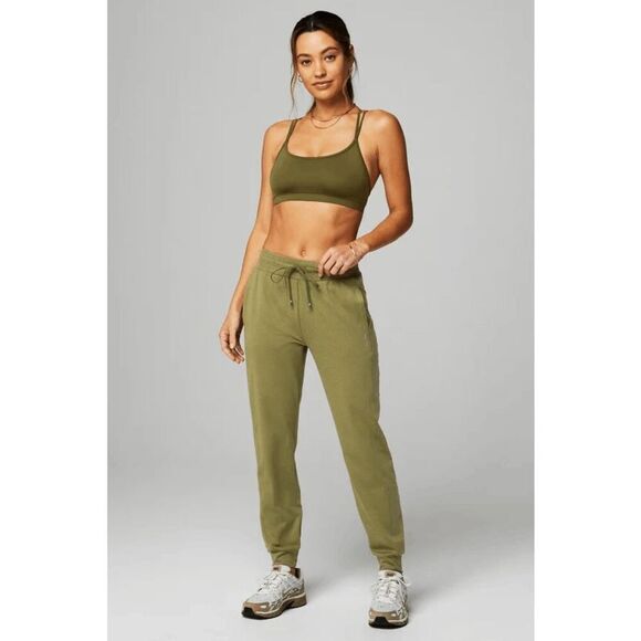 NWT Size XLrg Fabletics Dash Low Impact Bra - Picture 2 of 3